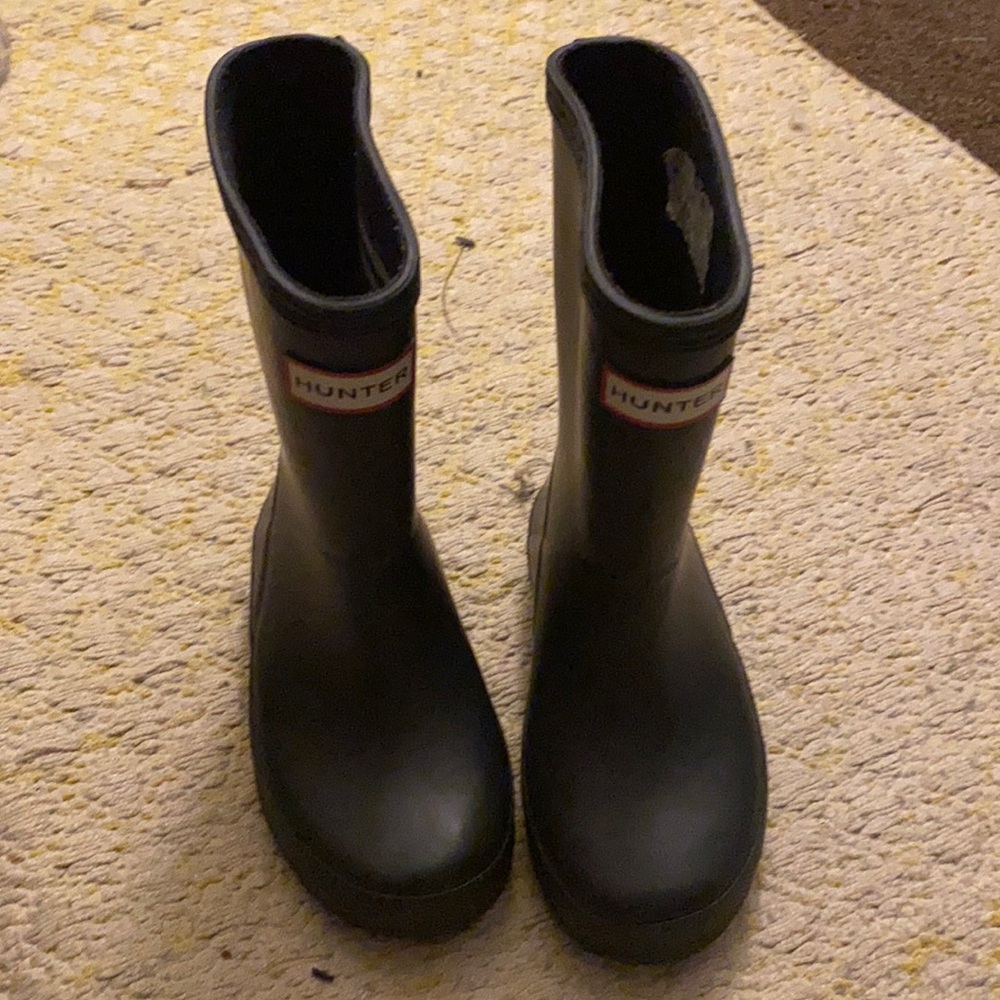 Toddler Hunter Boots !